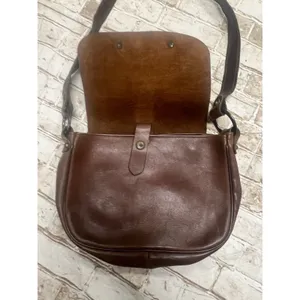 Ladies Vintage Handcrafted Leather‎ Shoulder Bag With Animal Clasp Deer? thumbnail 4