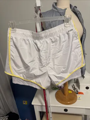 RBX White Athletic Shorts with Yellow Trim Size L thumbnail 3