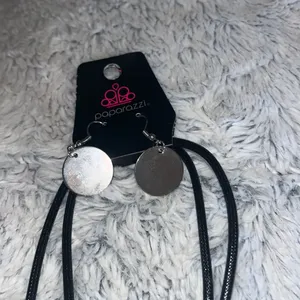 Paparazzi 💖 Bolo Necklace and Earrings Set thumbnail 3