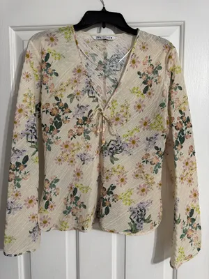 ZARA Blouse thumbnail 1