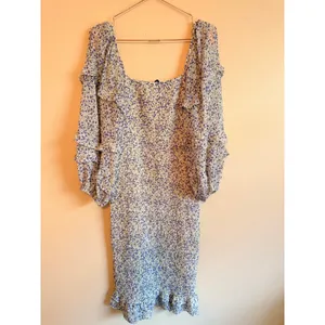 Petal + Pup Dress Womens Large‎ Blue Floral Bonita Shirred Frill Bodycon Midi thumbnail 4