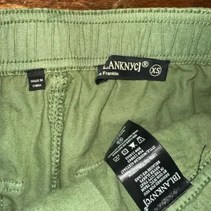 BlankNYC matcha please XS Y2K cargo The Franklin pants thumbnail 4