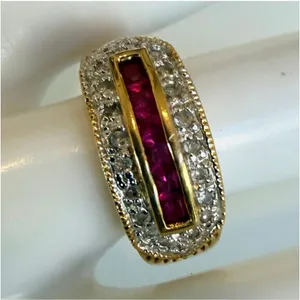 Statement Ring with pink Channel thumbnail 2