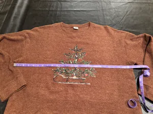 Ladies XXL Holiday Sweater - like new thumbnail 3