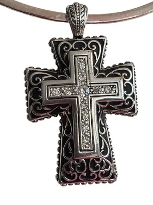 Silver Tone Cross Pendant Necklace Clear Rhinestone Articulated Chain Adj 19" thumbnail 2