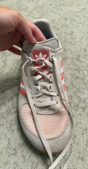 Adidas Pink Sneakers thumbnail 4
