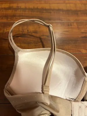 Victoria’s Secret 32DD very sexy push up bra thumbnail 3