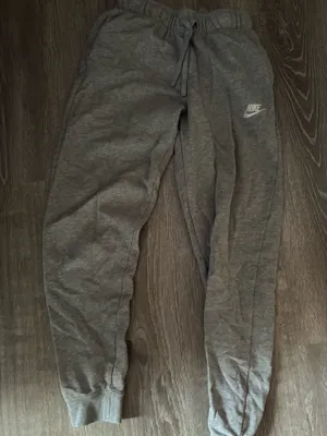 Nike Grey Sweatpants Women’s thumbnail 1