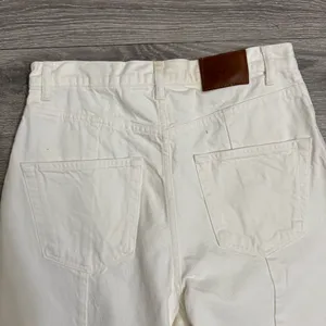 Zara The Petit Women Off White‎ Tapered High Rise Relaxed Fit Boho Jeans Size 6 thumbnail 8