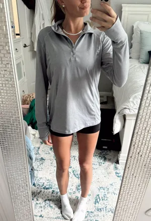Quarter zip thumbnail 1