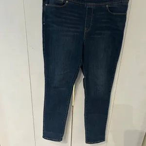 Levi's Dark Blue Skinny Women's Jeans elastic waist thumbnail 3
