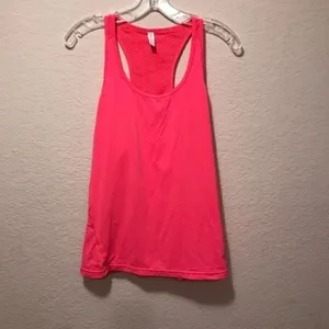 Gap *30off3* NWOT. Hot pink GapFit sport top​‎ thumbnail 3