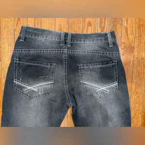 Classic Black Straight Leg Jeans for Women thumbnail 7