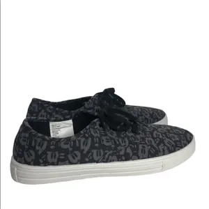 Disney Mickey Mouse Canvas Sneakers Size 10 Black Grey Retro Streetwear Shoes thumbnail 4
