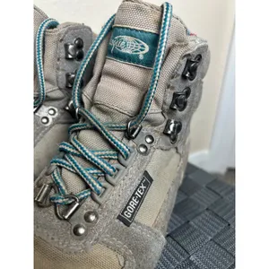 Vasque Hiking Boots Women's Size 6 GORE-TEX Outdoor Waterproof Camping Shoes thumbnail 12