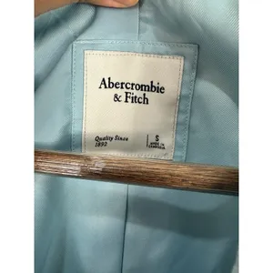 Abercrombie Fitch Light Blue Textured Cropped Blazer‎ Jacket Womens Size Small thumbnail 2