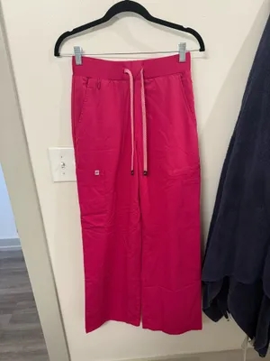 Fabletics Pink XS High-Waisted Wide-Leg Scrub Pants thumbnail 3