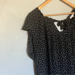 LC Lauren Conrad Floral Butterfly Design Lightweight Blouse Top Black XXL thumbnail 3
