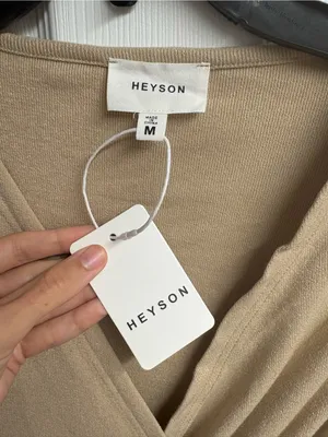 NWT Heyson Boutique Brand Beige/Neutral Wrap Top Size Small thumbnail 2