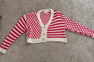 Preppy sweater Multiple thumbnail 1