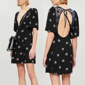Free People Mockingbird Black Floral Deep V-Neck Open-Back Lace Mini Dress Sz 2 thumbnail 3