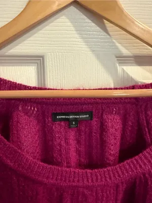 Express Magenta Short Sleeve Knit Mohair Wool Blend Scoop Neck Sweater thumbnail 2