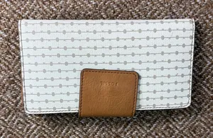 Fossil Women's Kinley Tan Bifold Wallet thumbnail 1