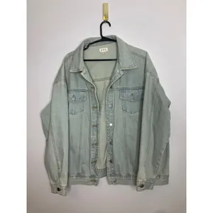 POL Denim Jacket Womens Medium Light Blue Excellent Pearl Love Embellished TWJ19 thumbnail 3
