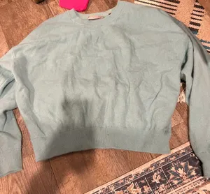 Vince medium cashmere sweater thumbnail 1