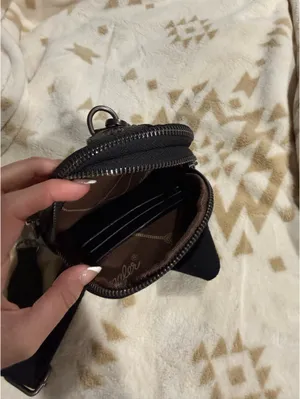Wrangler Crossbody Bag thumbnail 3