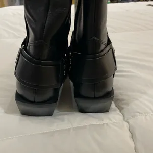 Marc Fisher black leather Boots thumbnail 3
