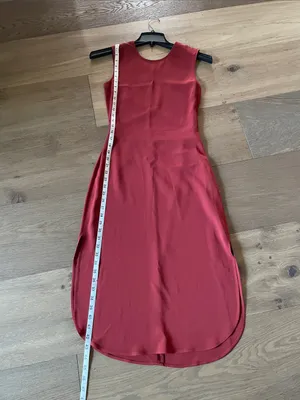 ALC Frank Size 2 Sleeveless Shift Dress Cut Out Back Brick Color Midi Slit thumbnail 10