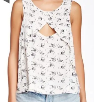 Free people ivory‎ wave sleeveless tank M thumbnail 1