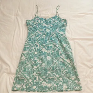 Lilly Pulitzer Blue and White Printed Dress thumbnail 3
