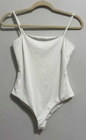 Princess Polly White Spaghetti Strap Body Suit Size 6/M thumbnail 1