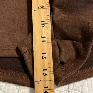 HAUTE MONDE women’s size XL wrap style feels like suede brown skort 2” inseam thumbnail 4