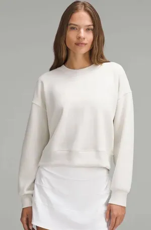 *Flawed* Lululemon Softstreme Perfectly Oversized Cropped Crew Size 10 thumbnail 1