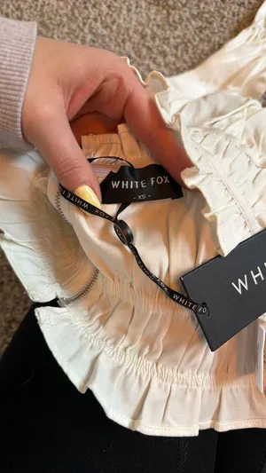 White Fox Boutique White Crop thumbnail 4
