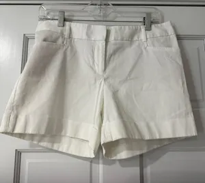 Express Women's Size 6 White Cuffed Chino Mid Rise Shorts Waist 99% Cotton thumbnail 1