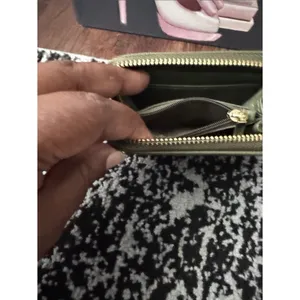 Nanette Lepore Olive Green Pebbled Leather Card Holder with Gold Logo thumbnail 4