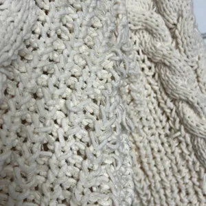 POL Chunky Knit Crew Neck Pullover Sweater Cream Size Small thumbnail 8