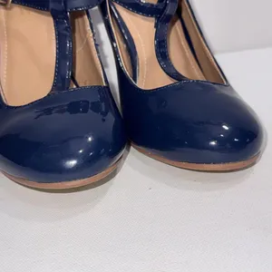 Journee Collection Old Money Business Casual Formal T‎ Strap Stiletto Blue Pumps thumbnail 7