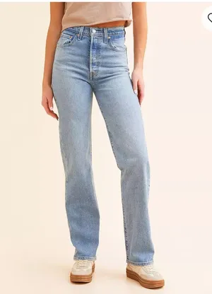 Levi’s Ribcage Straight Jeans thumbnail 1