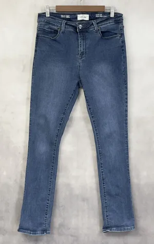Lola Jeans Kate MB High Rise Straight Womens 10 4-Way Stretch‎ Clean Girl Go See thumbnail 1