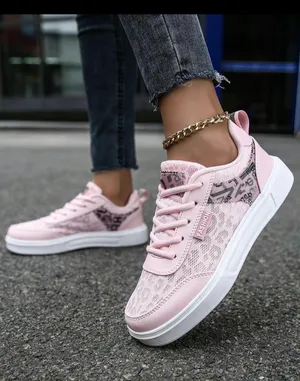Woman’s Leopard Sneakers Multi Size 9.5 thumbnail 1