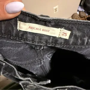Levi's Ribcage Bootcut High Rise Jeans in Black Lake- Size 25 thumbnail 7