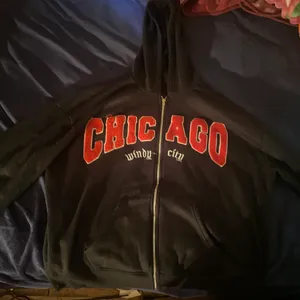 Aeropostale Jeans, Aeropostale long sleeve, Chicago hoodie, Sanrio hello kitty shirt, Los Angeles sweatpants SHEIN,MTV thumbnail 2