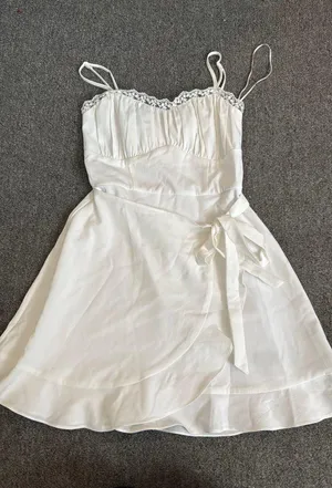 Francesca’s Dress thumbnail 1
