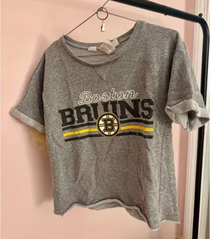 Boston Bruins NHL Tee Gray Size M thumbnail 1