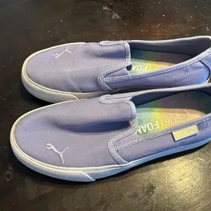Puma Lavender Slip-On Shoes thumbnail 3